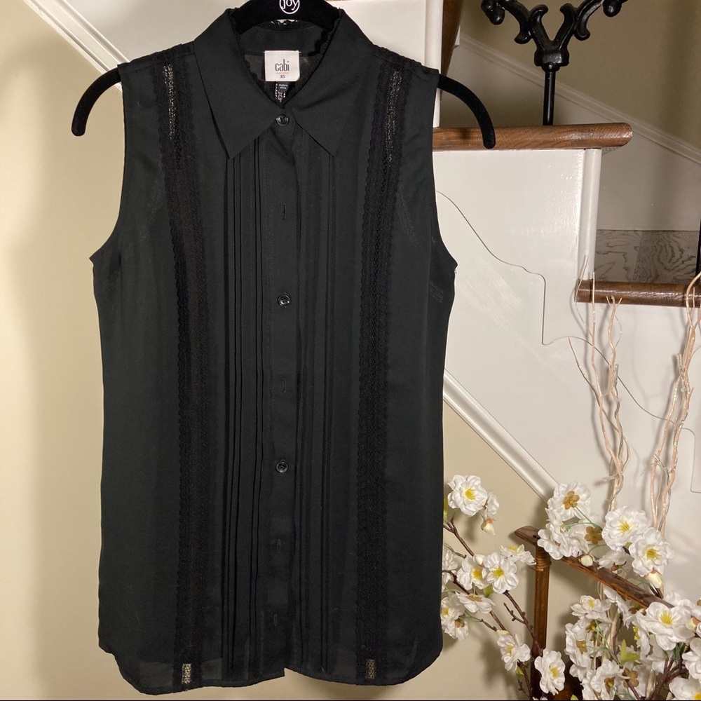 CAbi Size XS Black Jagger Lace Sleeveless Top